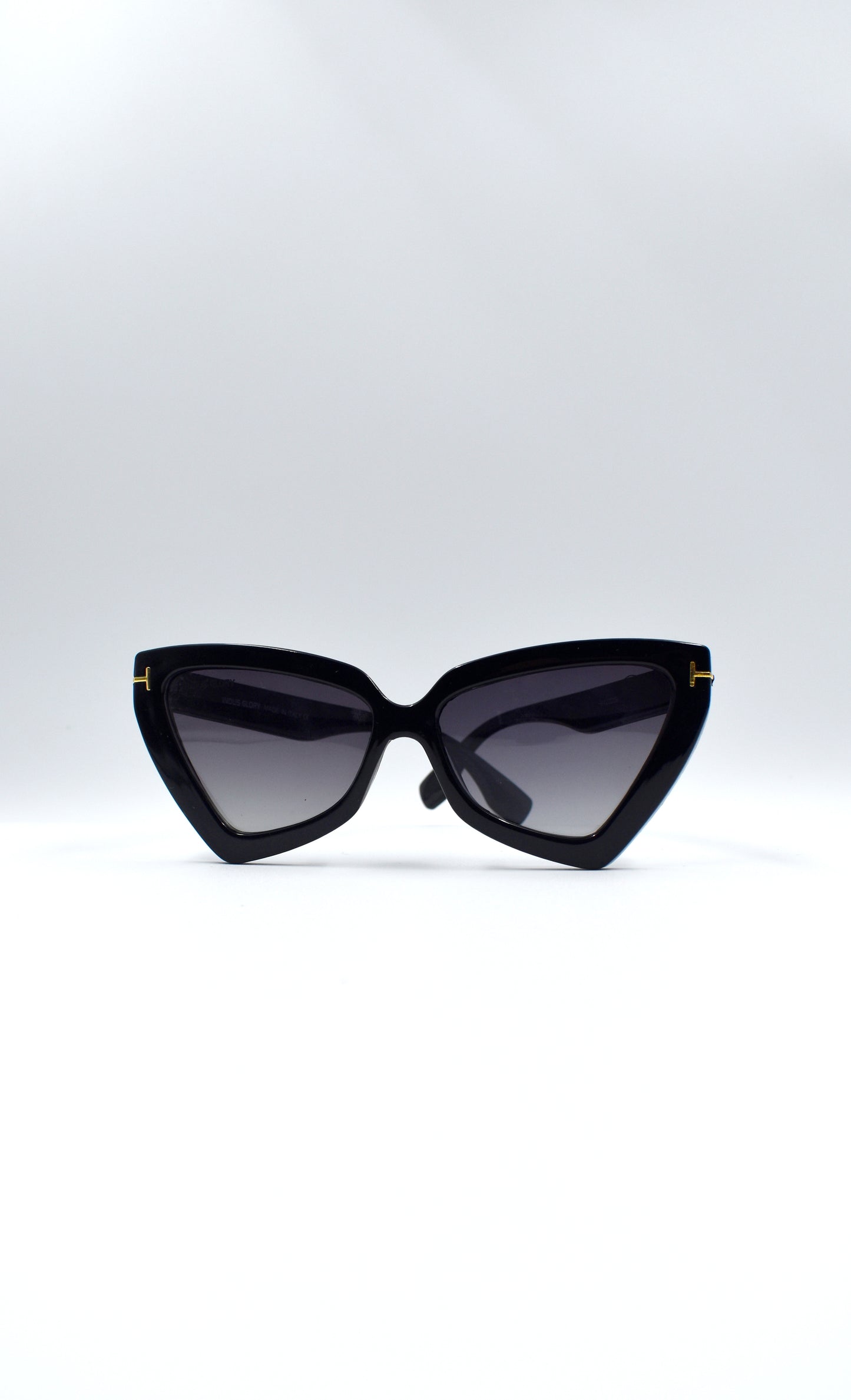 Asymmetric Sunglass