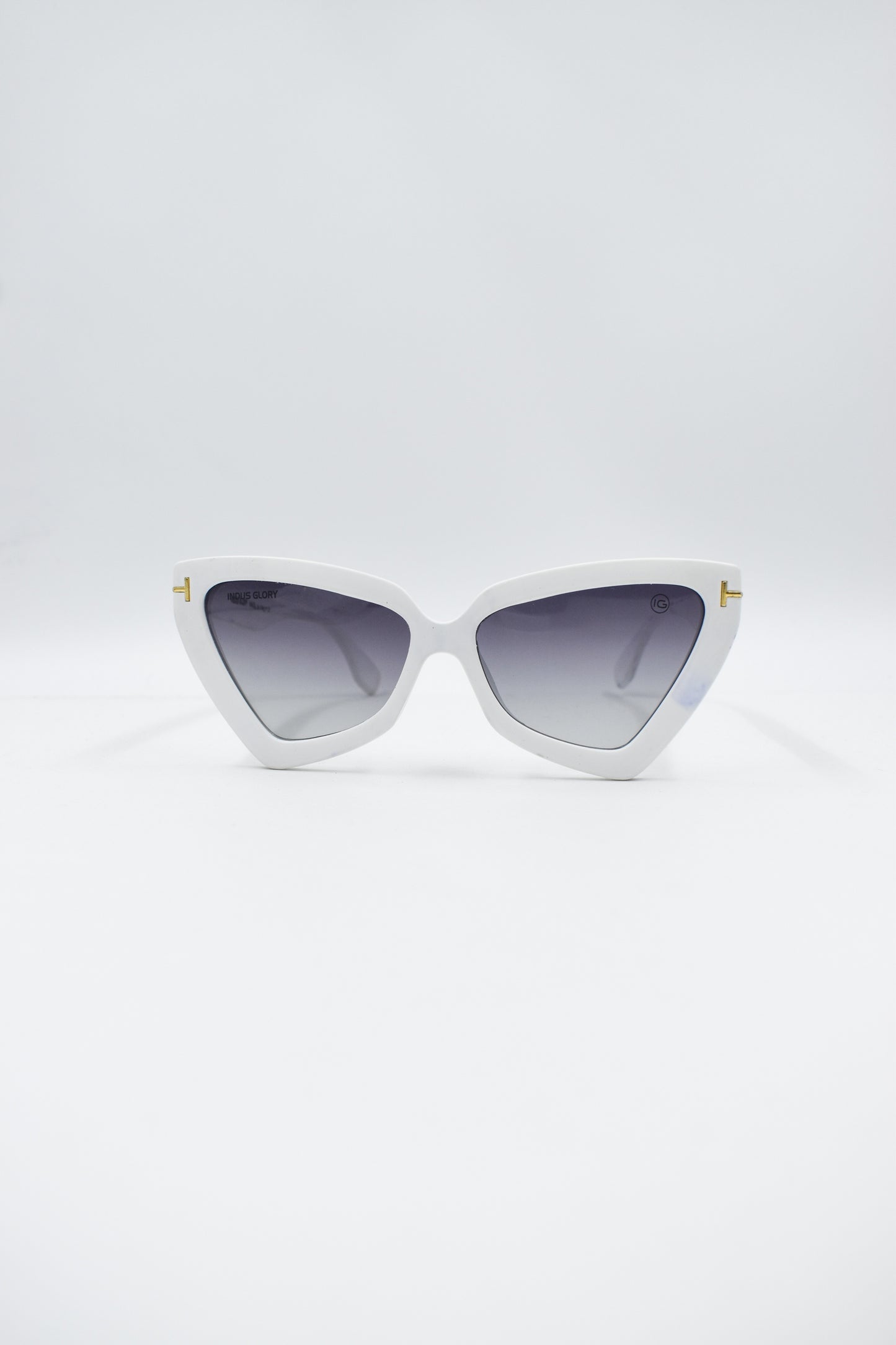 Asymmetric Sunglass