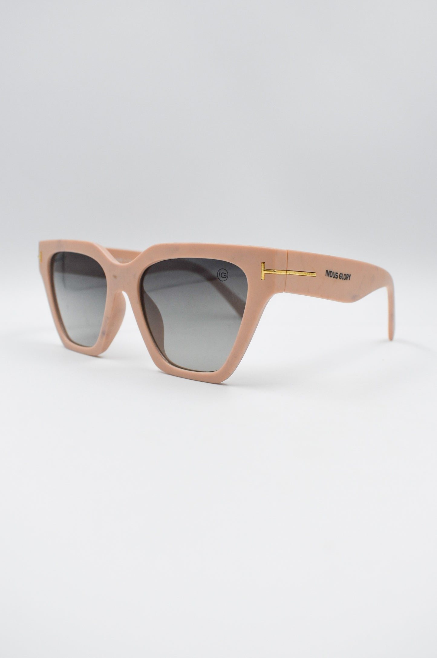 Asymmetric Sunglass