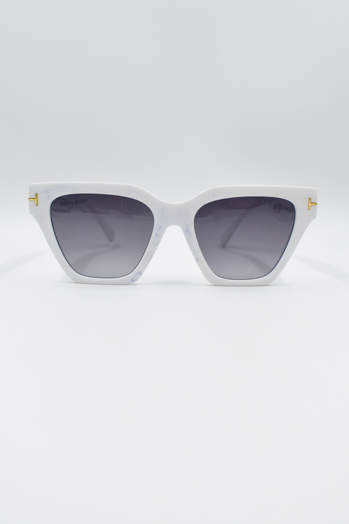 Asymmetric Sunglass